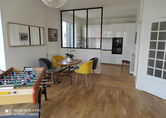 Appt F4 Neuf Lumineux, Centre Ville, Garage