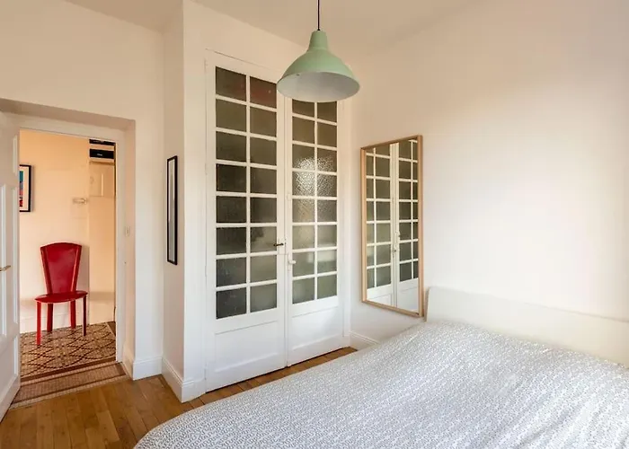 Appt F4 Neuf Lumineux, Centre Ville, Garage