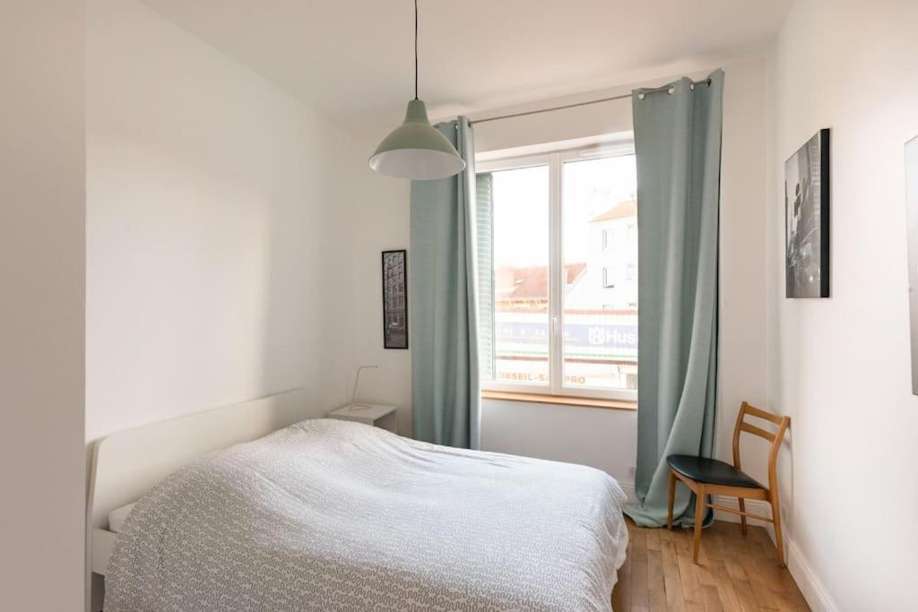 Appt F4 Neuf Lumineux, Centre Ville, Garage Apartment