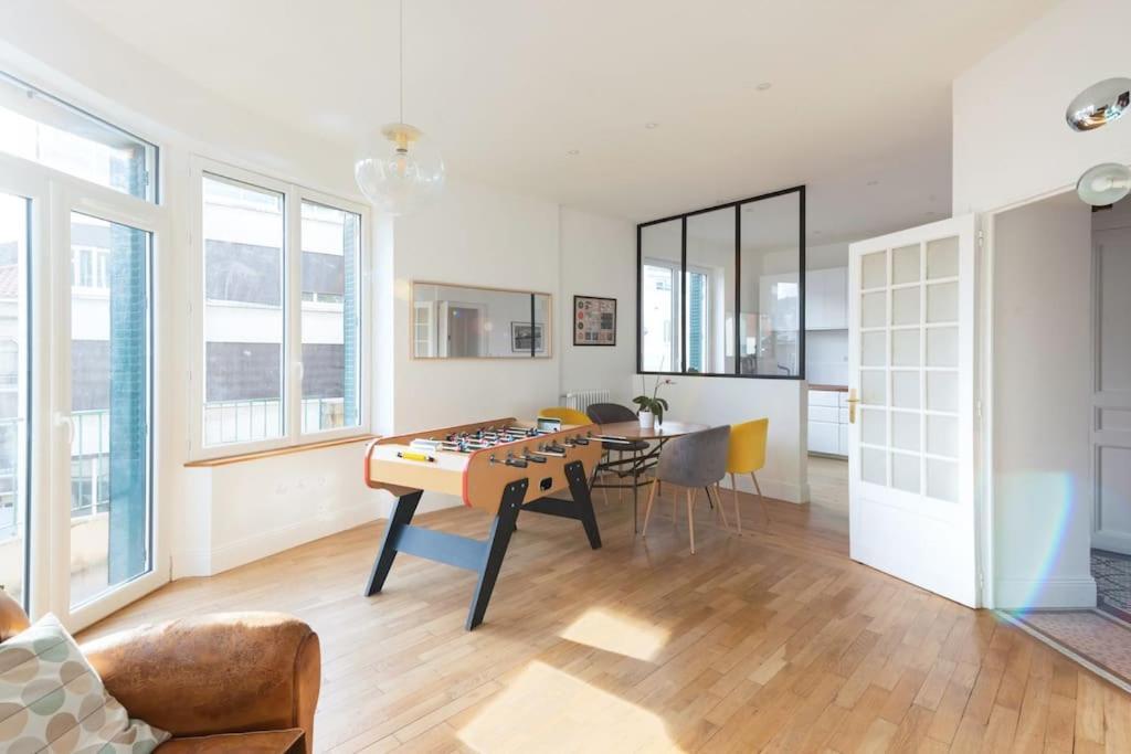 Appt F4 Neuf Lumineux, Centre Ville, Garage *